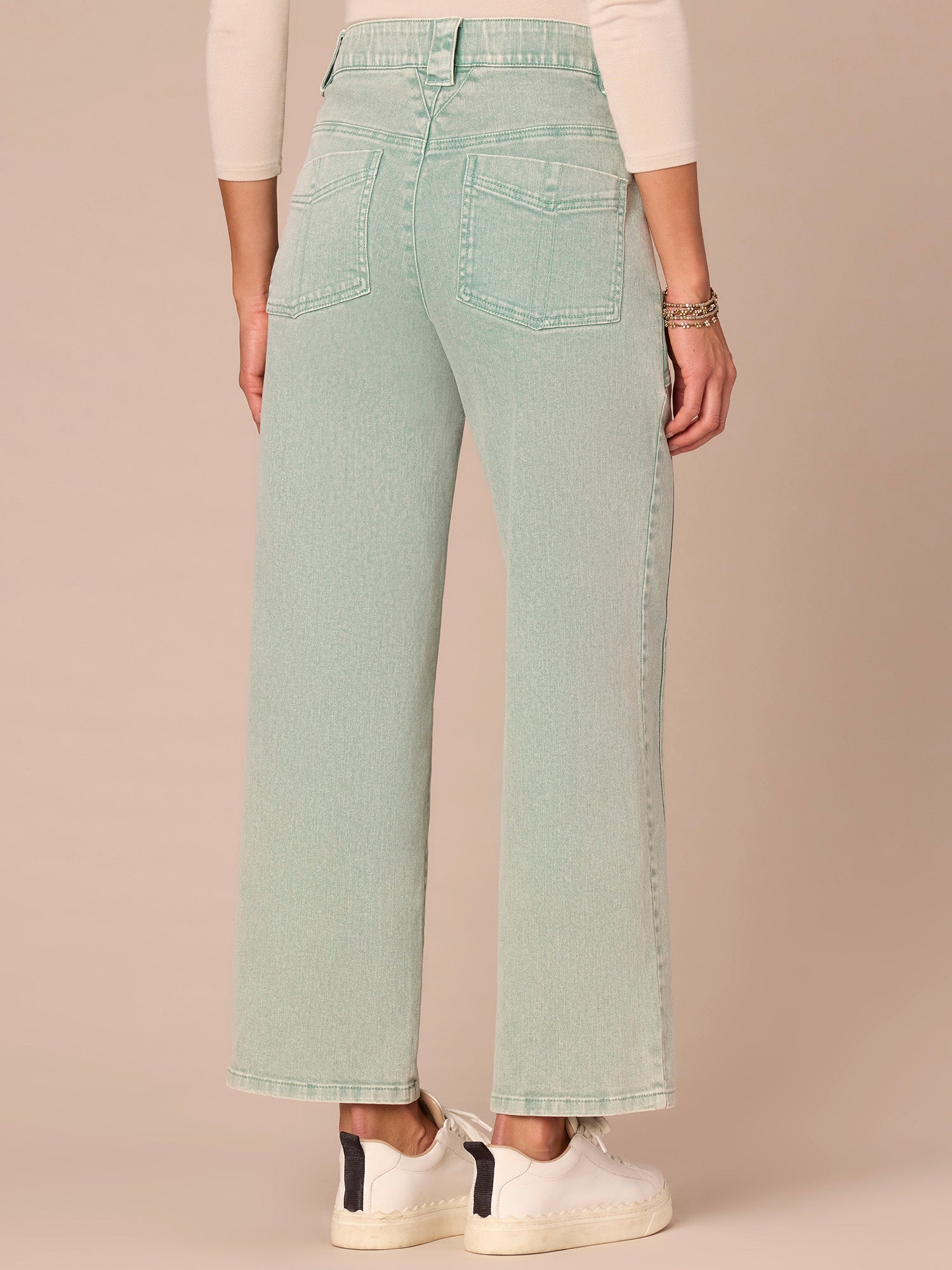 "Ab"solution® Skyrise Relaxed Straight Leg Jeans with Seaming Detail