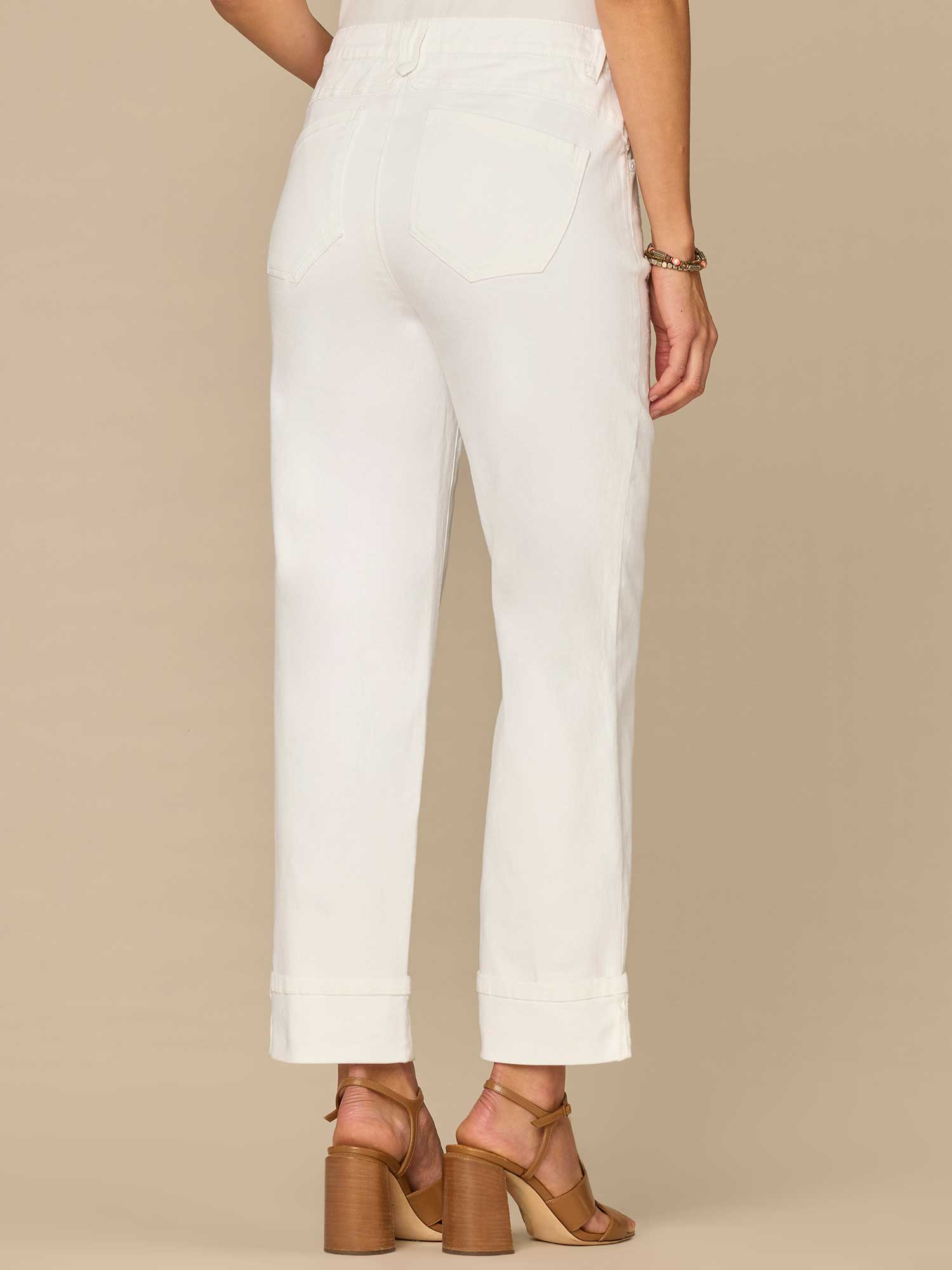 "Ab"solution® High Rise Round Up Embroidered Pocket Boyfriend Jean