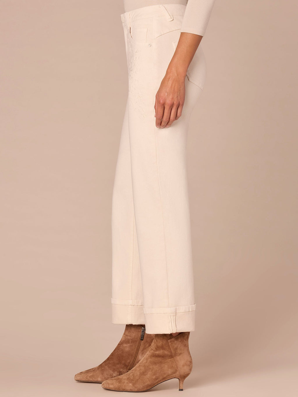 "Ab"solution® High Rise Round Up Embroidered Pocket Boyfriend Jean