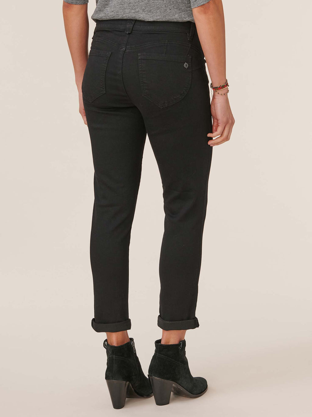 "Ab"solution® Black Denim Ankle Skimmer Jean