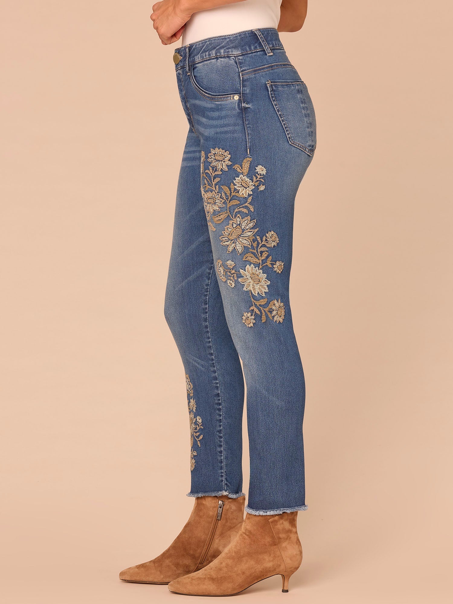 "Ab"solution® High Rise Seamless Floral Embroidered Ankle Skimmer Jean