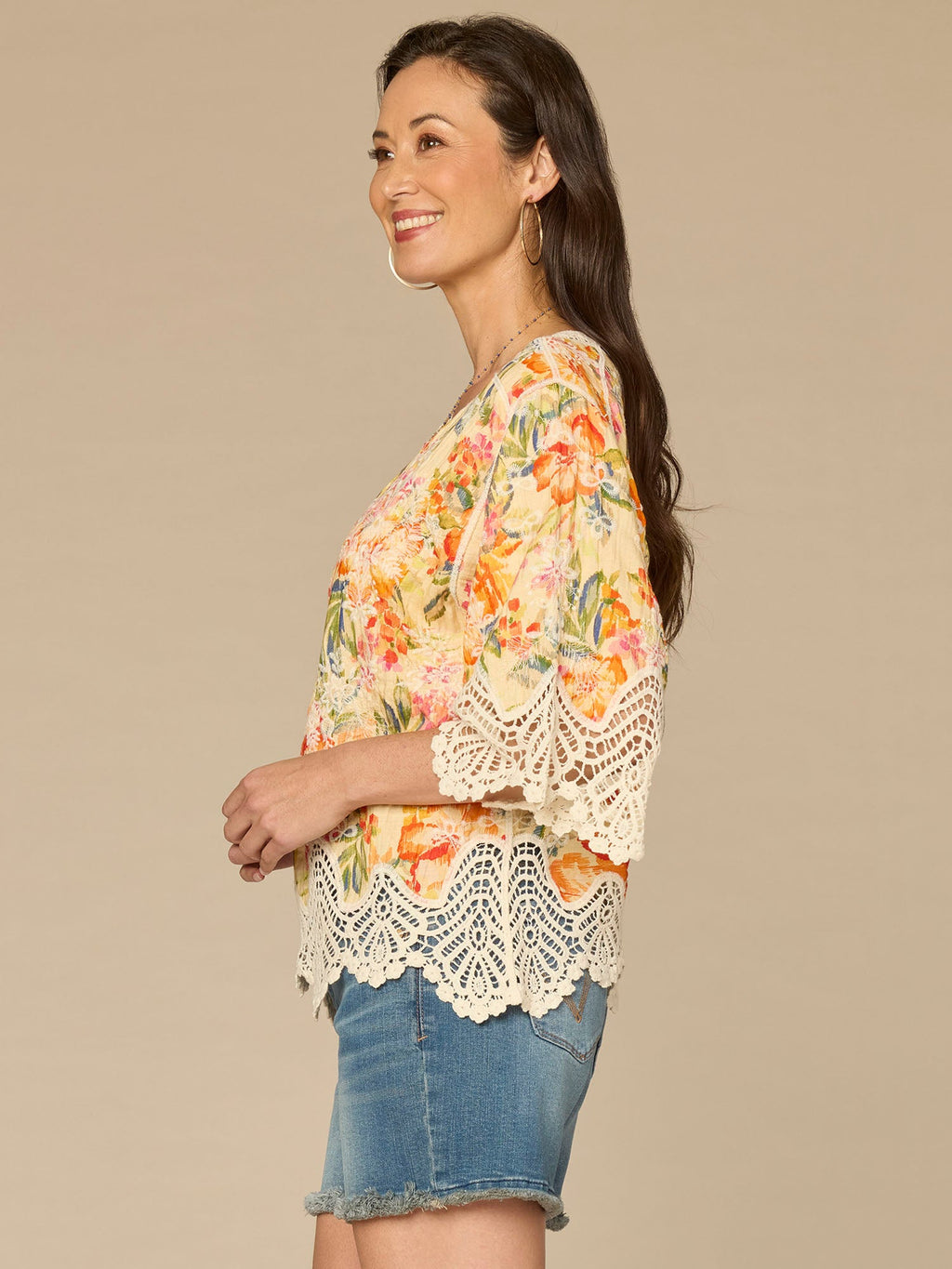 Below Elbow Sleeve V-Notch Neck Scallop Edge Peplum Hem Woven Top