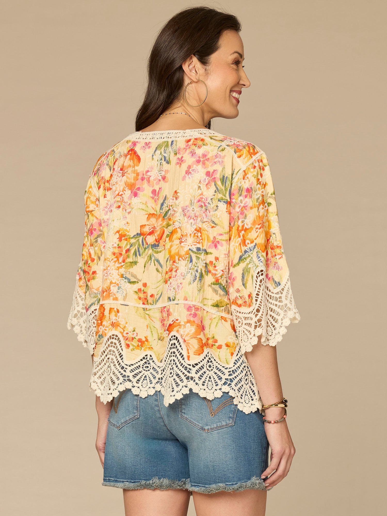 Below Elbow Sleeve V-Notch Neck Scallop Edge Peplum Hem Woven Top