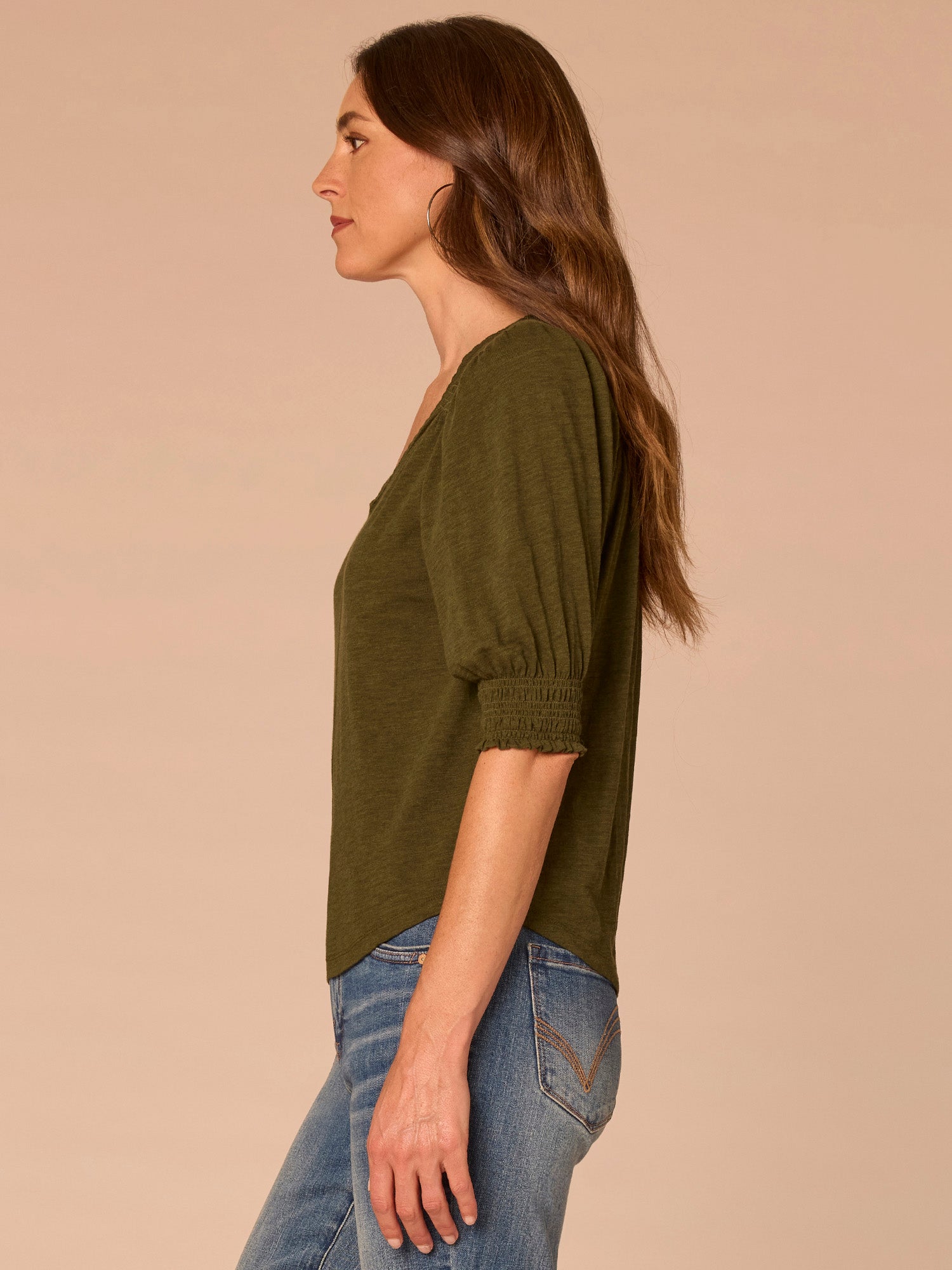 Elbow Blouson Sleeve Scallop V-Neck Smocked Knit Top