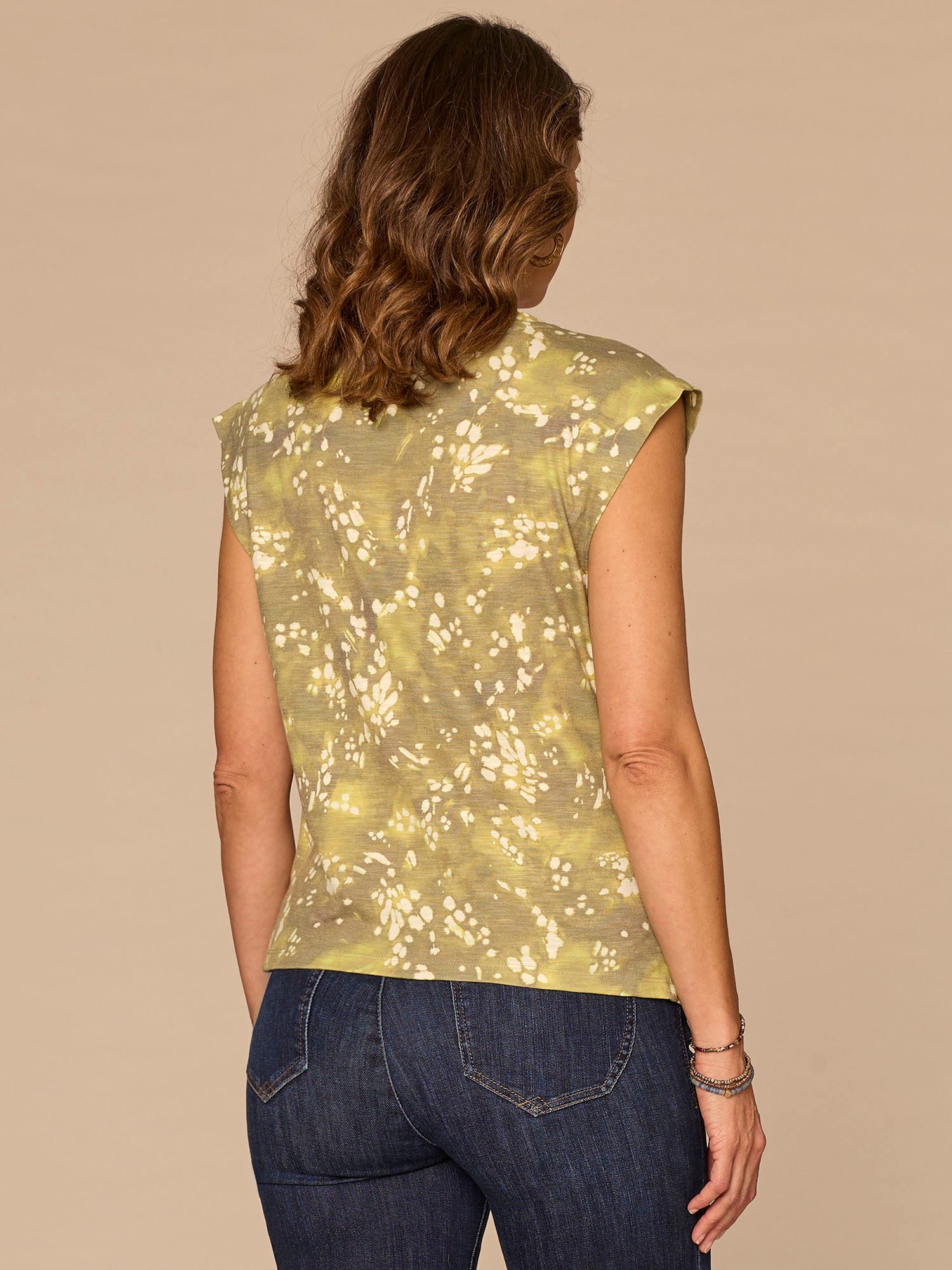 Extended Origami Cap Sleeve Scoop Neck Ruched Side Abstract Print Knit