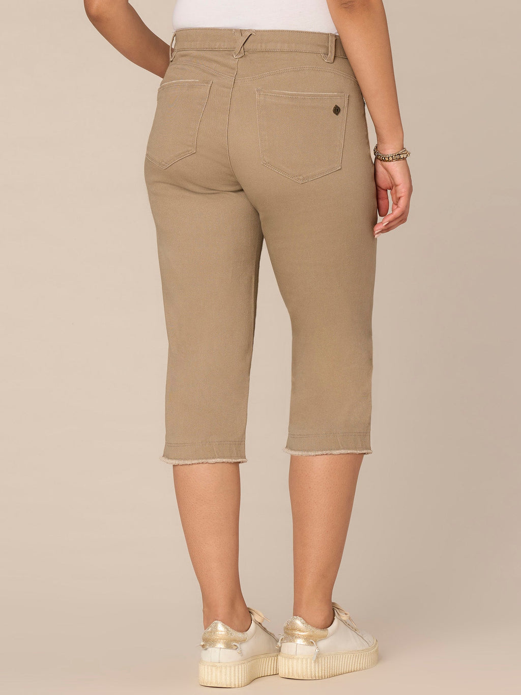 "Ab"solution Mid-Rise Fray Hem Skimmer Pant