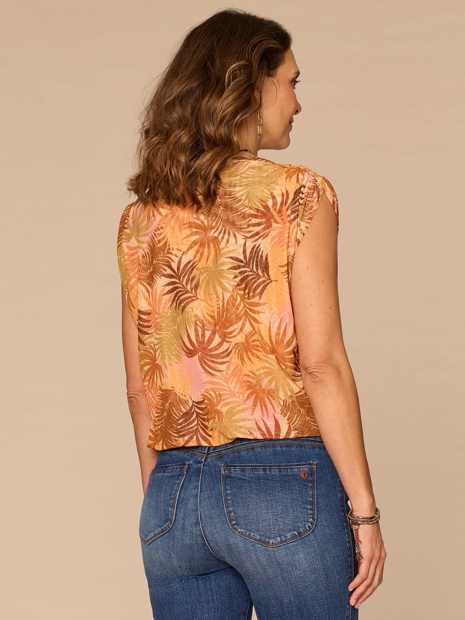 Extended Shoulder Sleeve Boat Neck Printed Bubble Hem Petite Knit Top