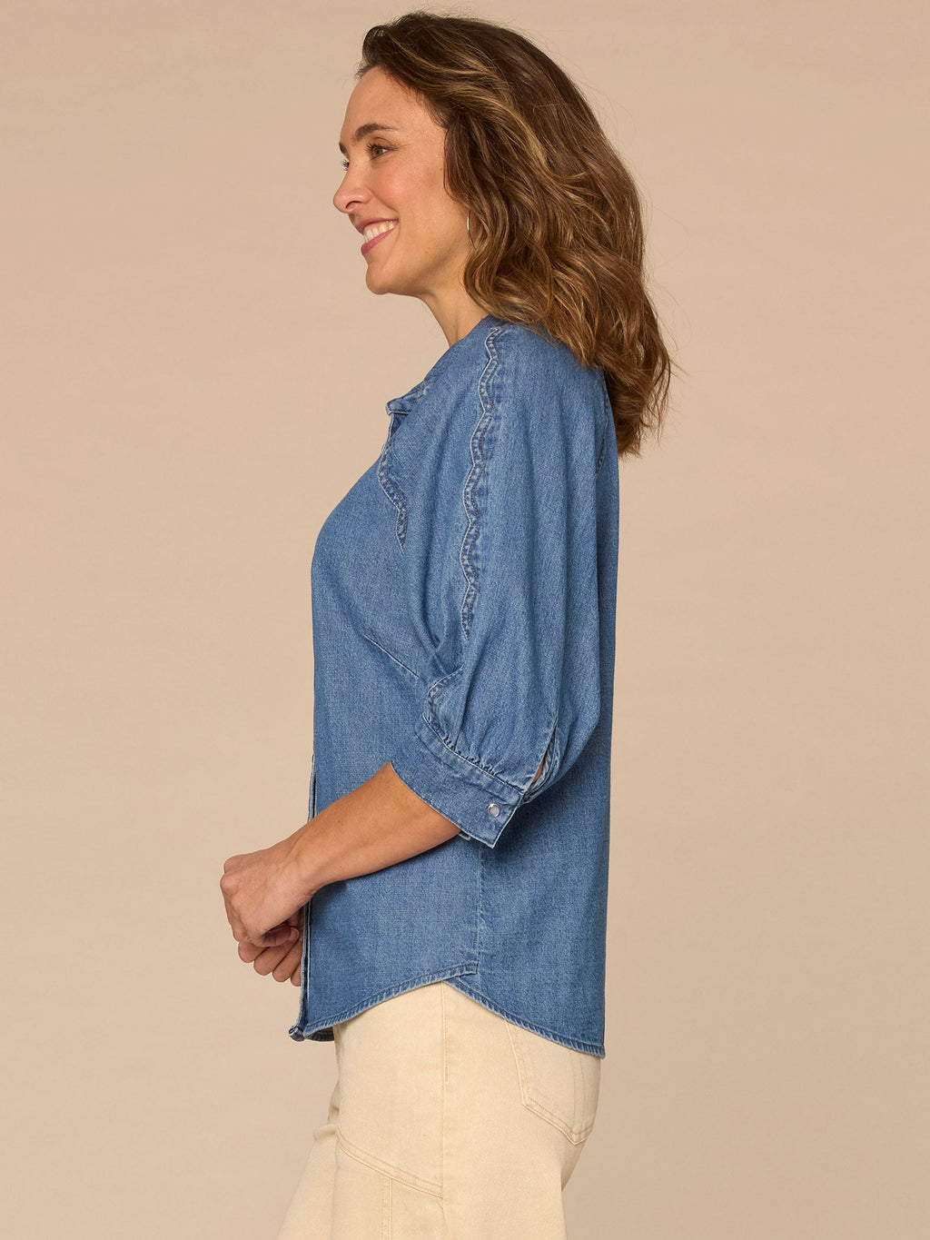 Below Elbow Sleeve Scallop Collar Snap Button Down Woven Denim Top