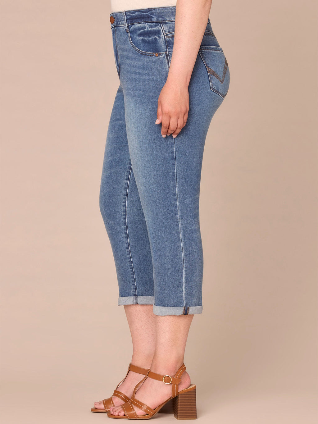 "Ab"solution High Rise Rope Embroidered Plus Size Modern Capri Jeans