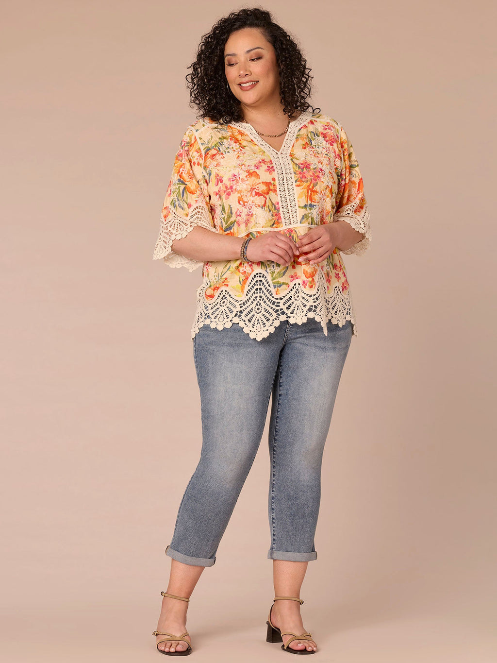 Below Elbow Sleeve V-Notch Neck Scallop Peplum Hem Plus Size Woven Top