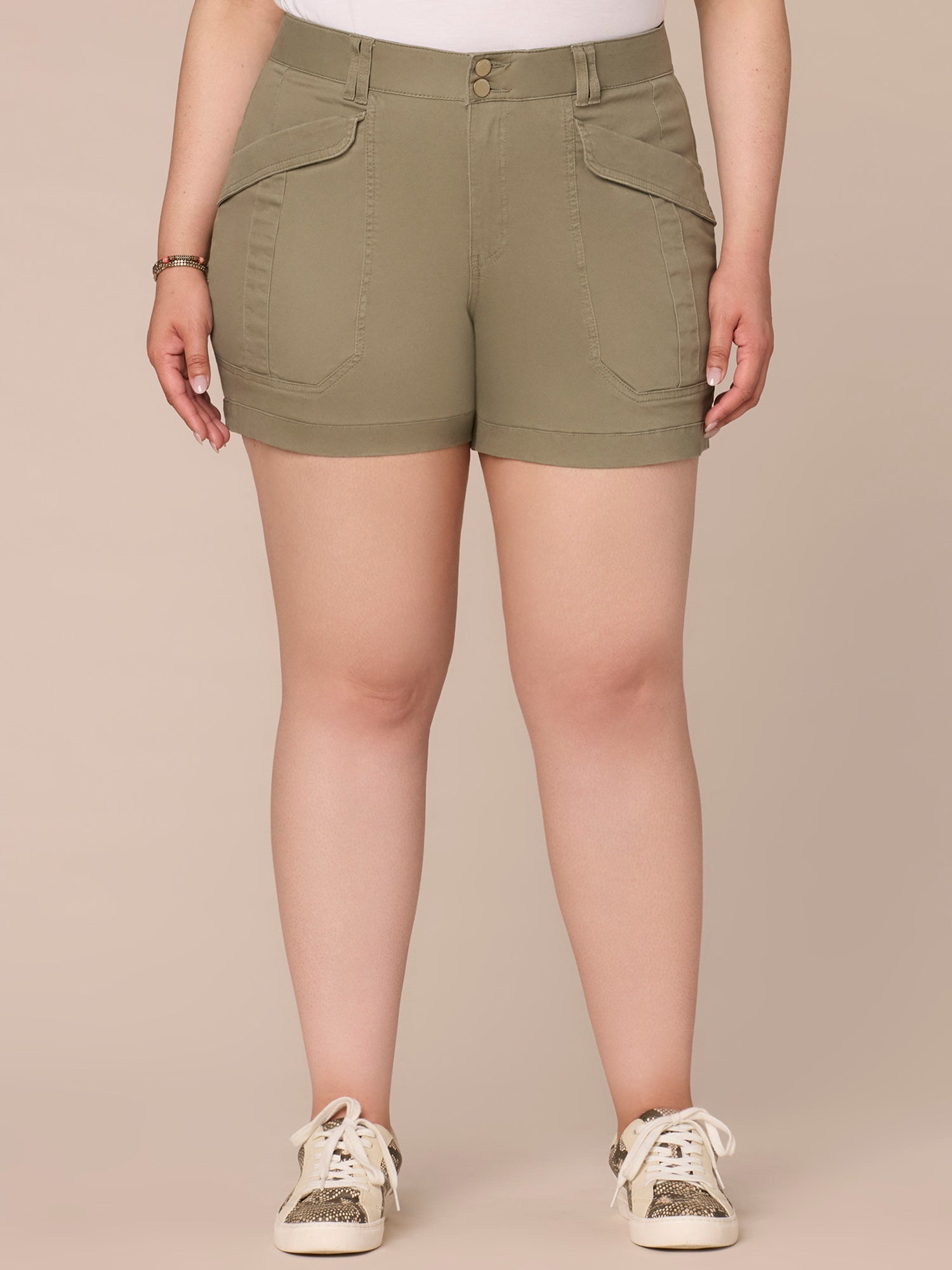 "Ab"solution® High Rise Plus Colored 5 1/2" Cargo Shorts