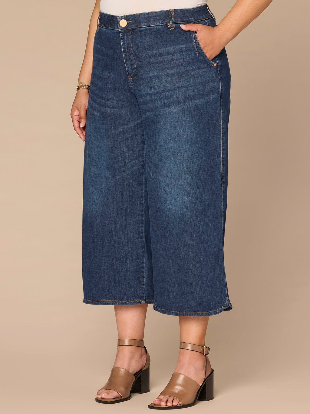 "Ab"solution® Skyrise Dart Seam Tulip Hem Crop Plus Size Wide Leg Jean
