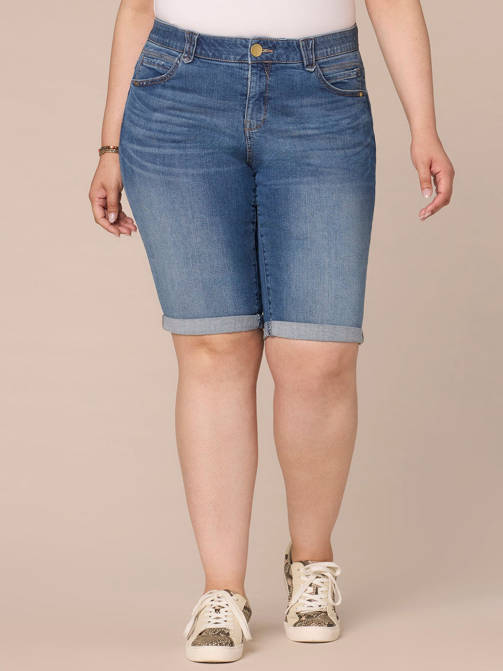 "Ab"solution Mid-Rise Bermuda Plus Size Shorts with Angled Dart Seams