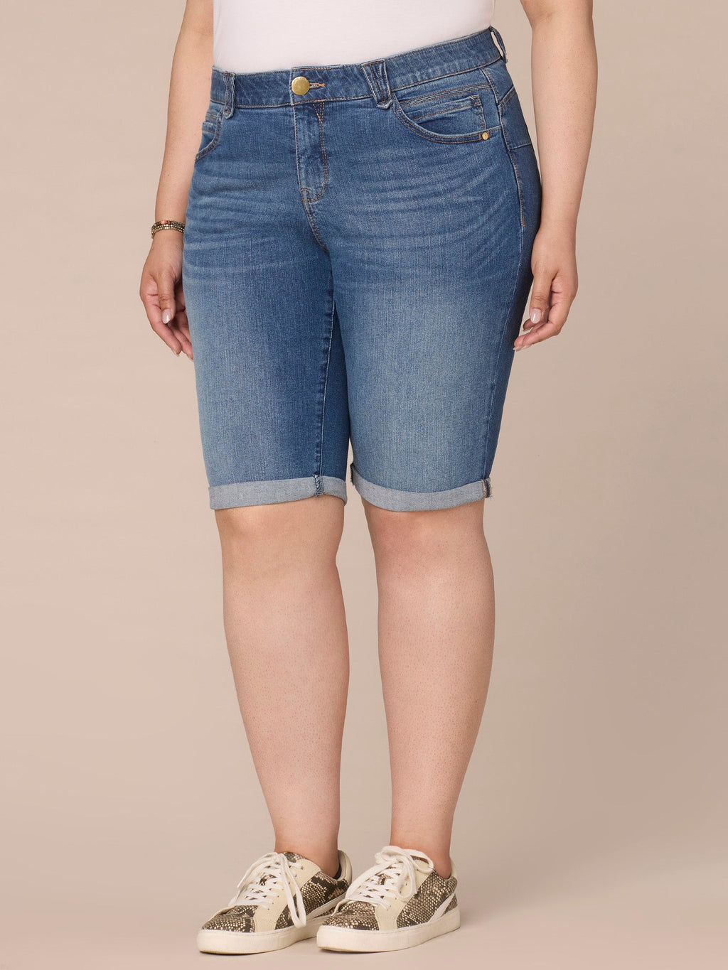 "Ab"solution Mid-Rise Bermuda Plus Size Shorts with Angled Dart Seams