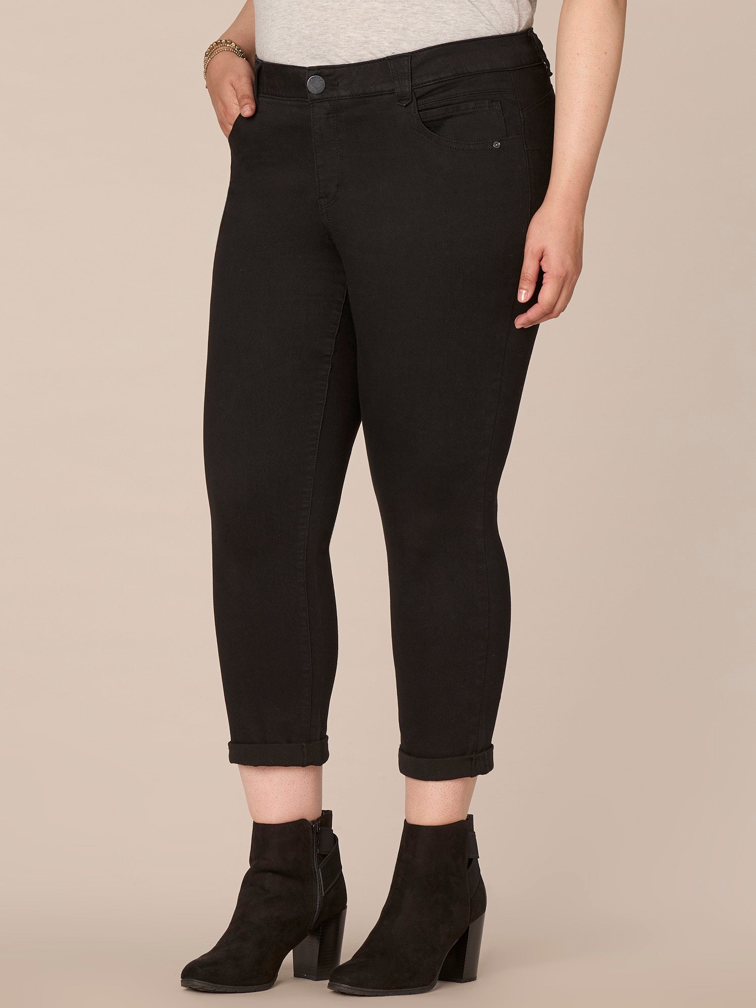 "Ab"solution® Plus Black Denim Ankle Skimmer Jeans