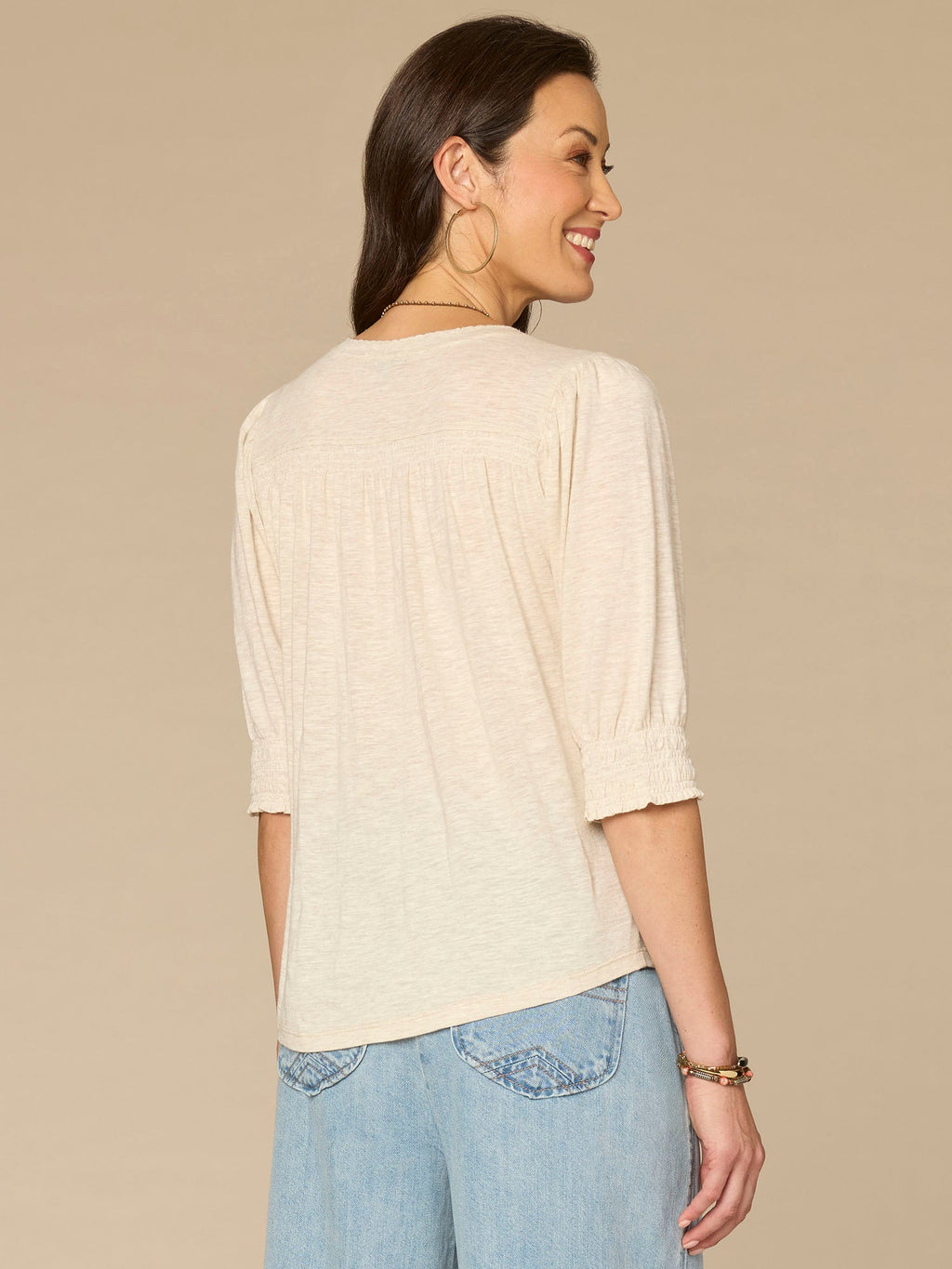 Elbow Blouson Sleeve Scallop V-Neck Smocked Plus Size Knit Top