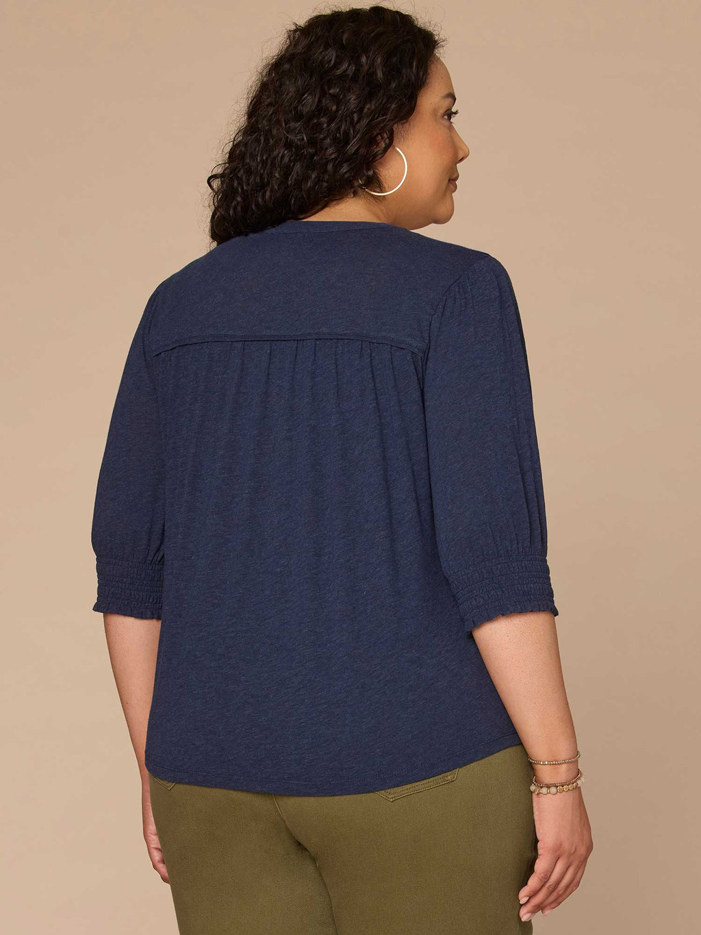 Elbow Blouson Sleeve Mandarin Collar Plus Size Knit Top with Pintuck