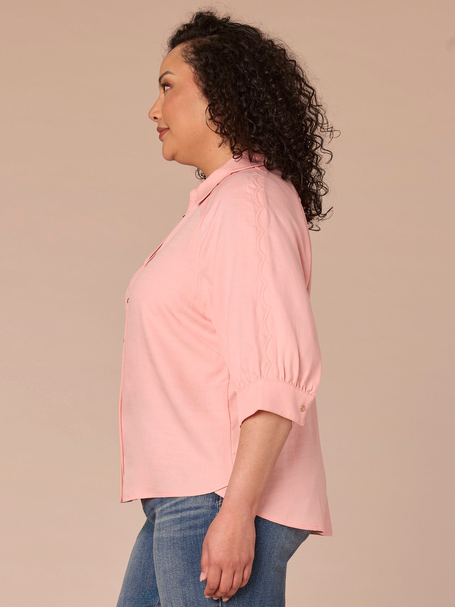 Below Elbow V-Neck Snap Front Plus Size Woven Shirt with Scallop Edge